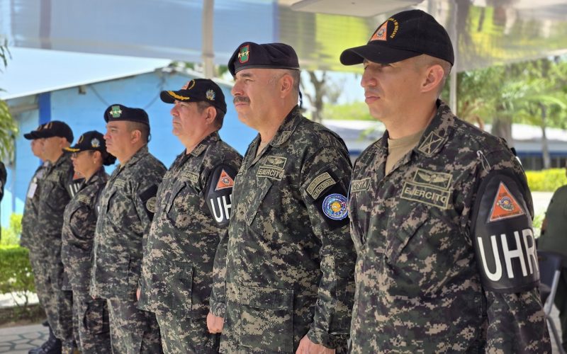 Observers analyze the Armed Forces in Honduran elections