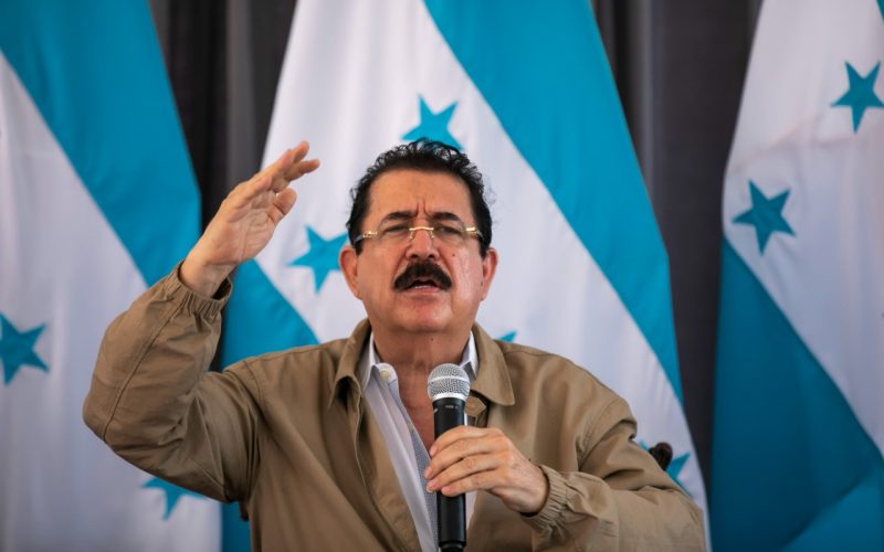 Political moves by Manuel Zelaya questioned by Honduran citizens